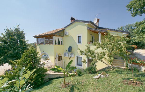 Apartments Sterna Grožnjan Pokoj fotografie